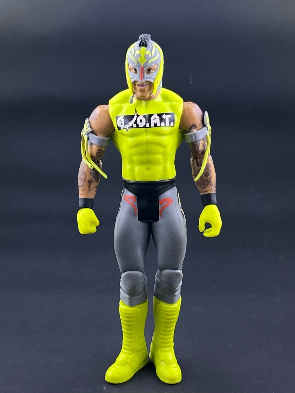 Mattel WWE Basic Series 124 Rey Mysterio Wrestling Action Figure 2021 AAA